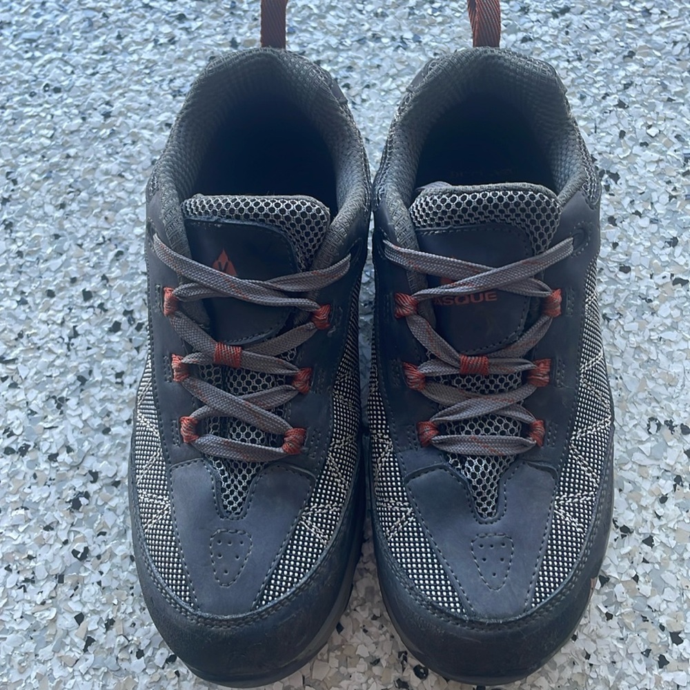 Kids Vasque Hiking Boots Size 6 - Gently used